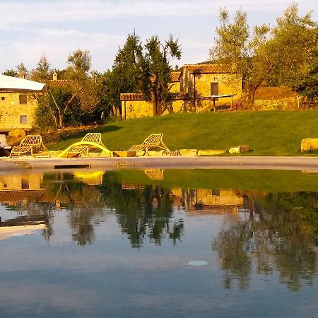 Agriturismo Le Canterie Radicondoli Exterior foto