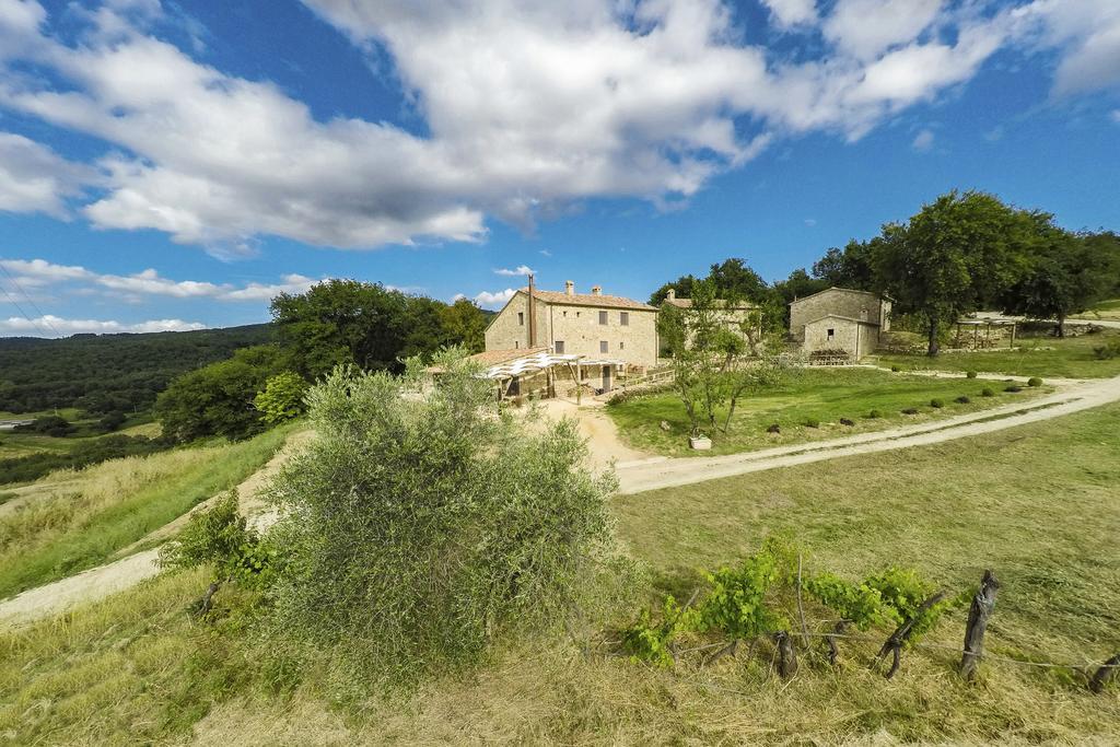 Agriturismo Le Canterie Radicondoli Exterior foto