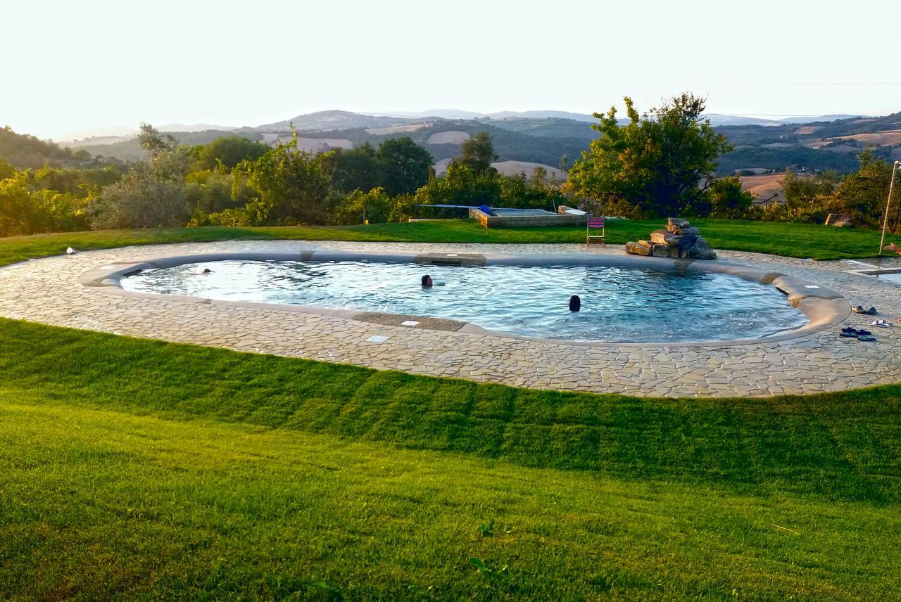 Agriturismo Le Canterie Radicondoli Exterior foto