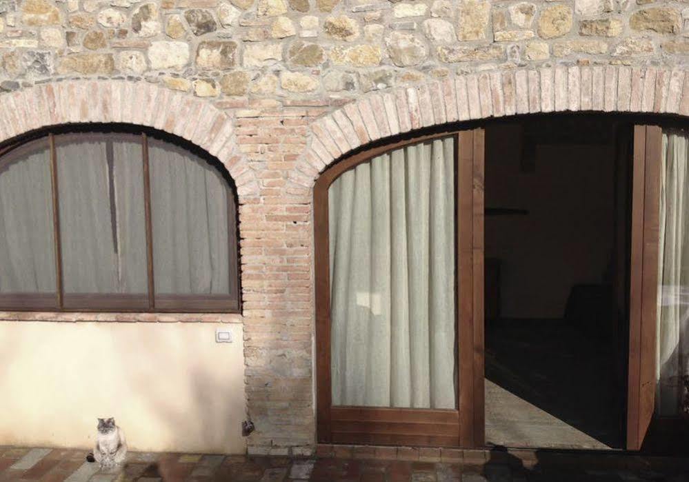 Agriturismo Le Canterie Radicondoli Exterior foto
